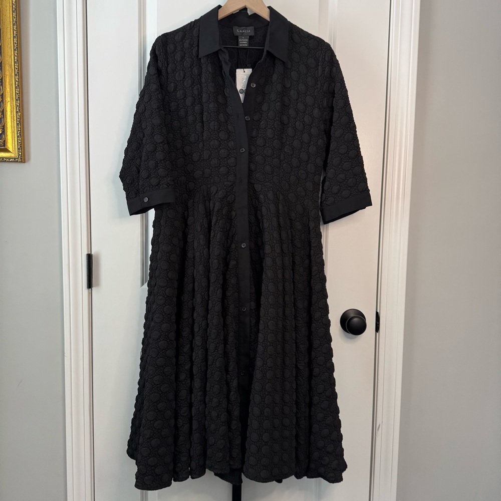 Gracia Black Textured Button Front Midi Dress Collared Short Sleeve Women L NWT